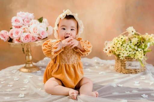 广西宝宝老是出汗什么原因